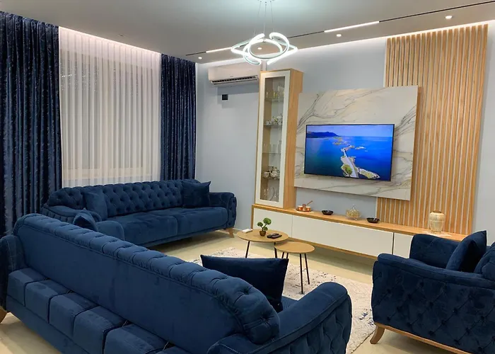 Seaside Apartment In Durres